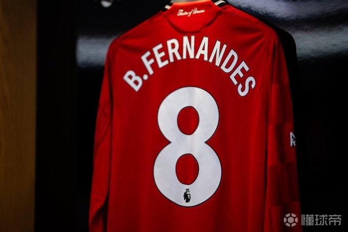 包含英超倒计时，波尔图今晨迎来里程碑，细节引发关注，气氛紧张，赛季目标并未改变的词条